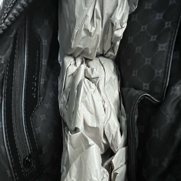 NWT BCBG Two-Way Purse, Black with White/Gray - Picture 4 of 5